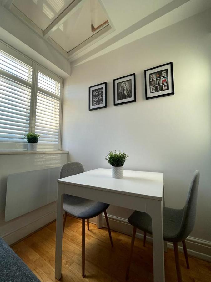 Tanya'S Flat-Lovely 1 Bed In The Heart Of Central Лондон Екстериор снимка