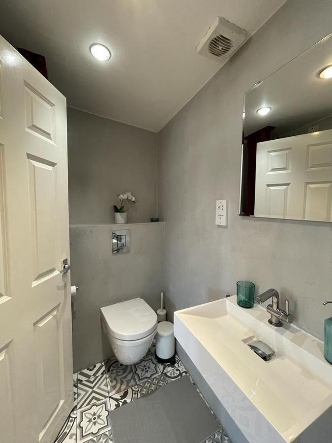 Tanya'S Flat-Lovely 1 Bed In The Heart Of Central Лондон Екстериор снимка